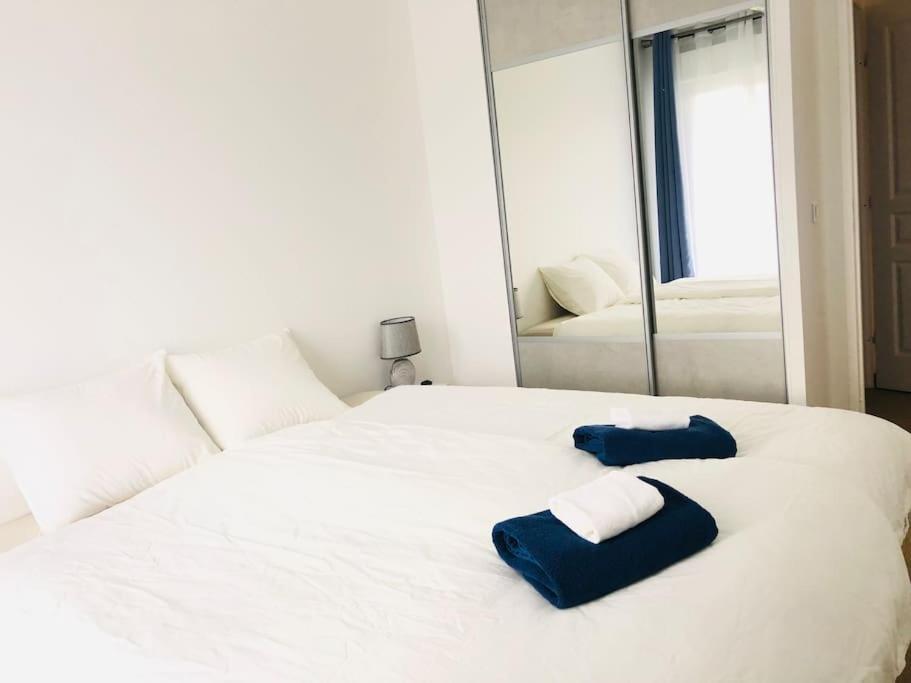 Cosy Apartement Near Geneva Saint-Julien-en-Genevois Exterior foto